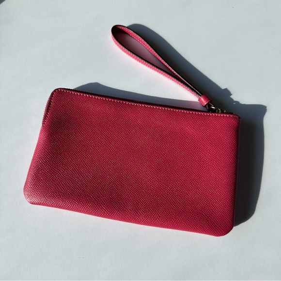 Coach Pink Wristlet Large - Picture 2 of 3